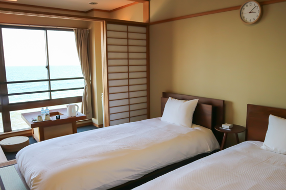 101 デラックスツイン